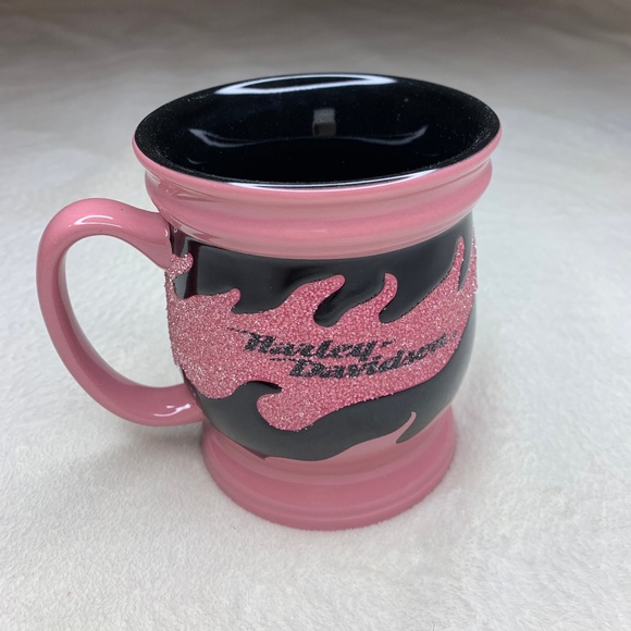 Harley-Davidson Other - NWOT Harley-Davidson Pink Flame Sparkle Mug